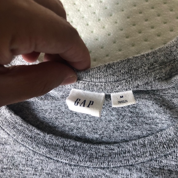 GAP Ruffle Top - Picture 3 of 10